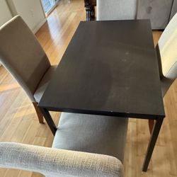 4 Chairs And Dining Table 