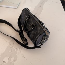  Louis Vuitton Keepall Bandouliere 