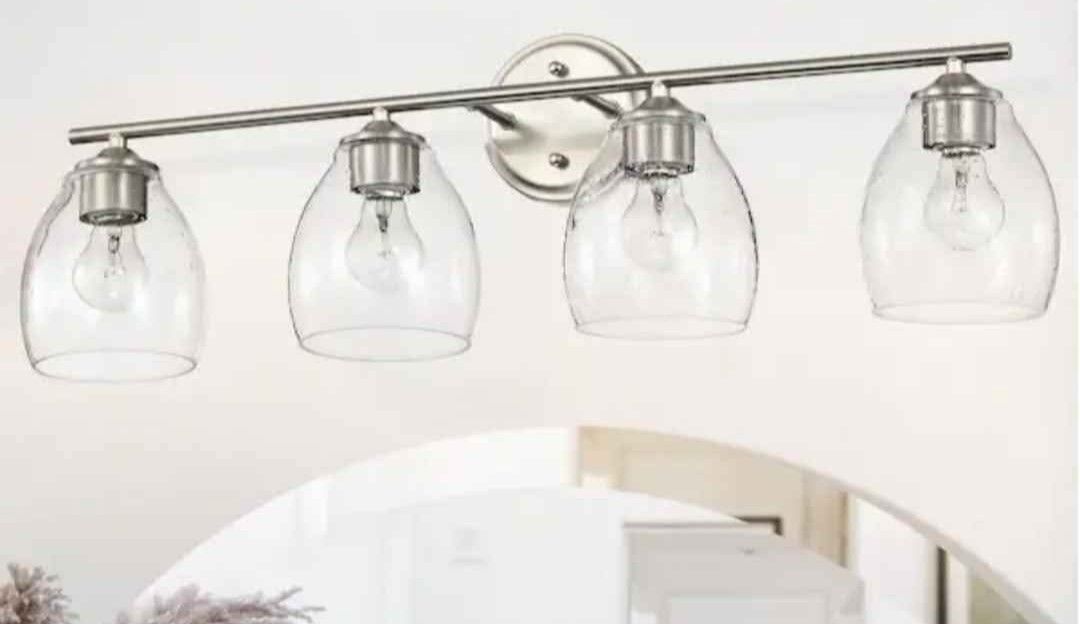 Elegant Bathroom Vanity Light Bar Brushed Nickel Seeded Clear Glass 30 in, 4 Lights