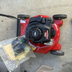 MTD Lawn Mower 20” Gas 