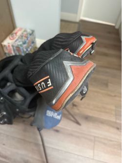 Callaway Golf drivers, Ping putter & Nike bag