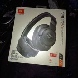 JBL Tune770nc Headphones 
