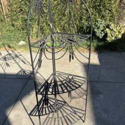 outdoor/indoor  plant holder 