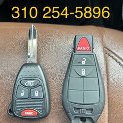 Jeep Dodge Chrysler Keys Fobs Remotes Cut And Programmed On Site Llaves Y Controles 