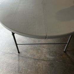 round table
