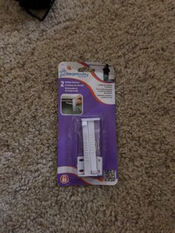 Baby safety catches
