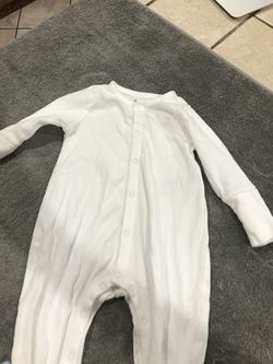 Baby’s clothes