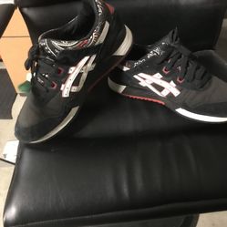 asics shoes