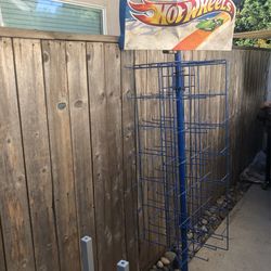 HotWheels spinner Rack