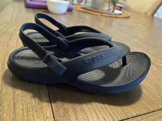 Crocs Toddler Size 9 Sandals 