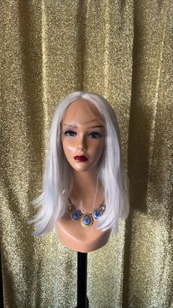 Beautiful platinum synthetic frontal lace  ❤️
