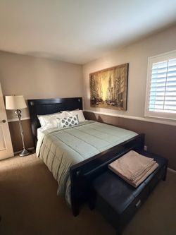 Queen bed furniture set