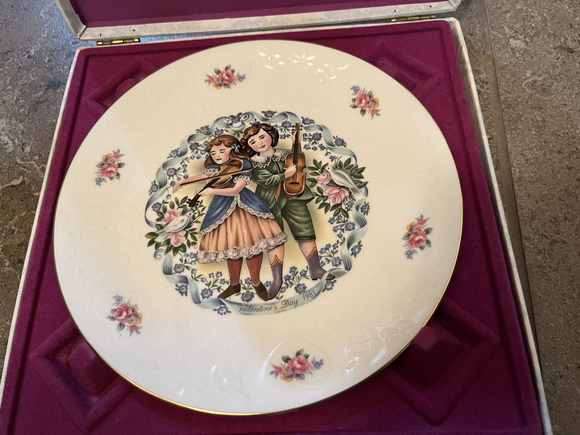 Valentine’s Day 1981 Plate, by Royal Doulton