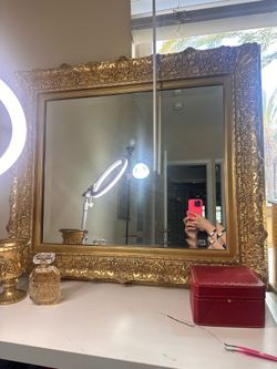 Golden mirror