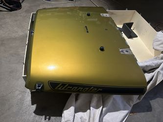 2007 Jeep Wrangler Hood