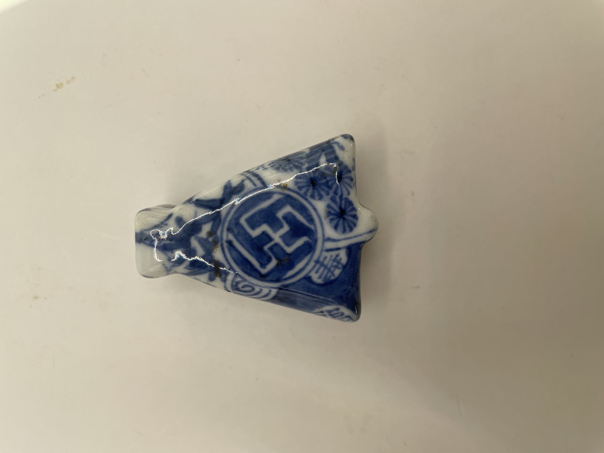 blue & white chinoserie- pill/trinket box unique shape - asian writing inside