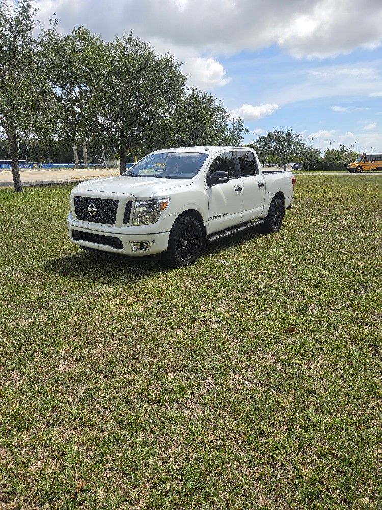 2019 Nissan Titan