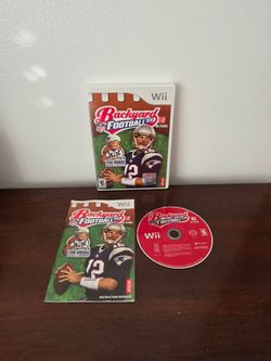 Backyard Football 09 Tom Brady Nintendo Wii CIB Video Game