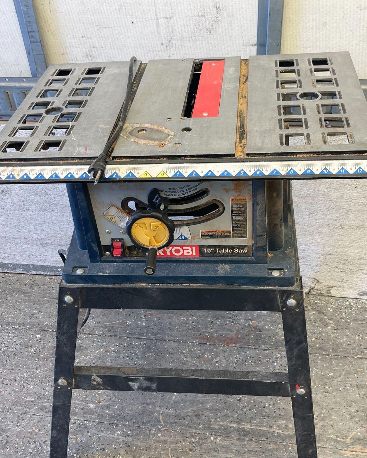 RYOBI 10" Table Saw