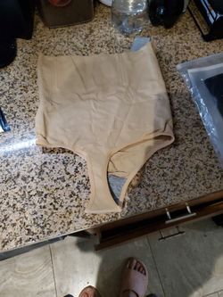 One pair medium tummy control  