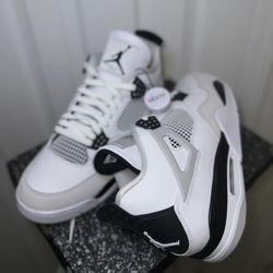 Size 13 - Jordan 4 Retro Mid Military Black