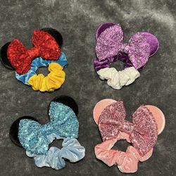 Minnie Mouse Scrunchies 