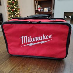 Milwaukee rectangle tool bag