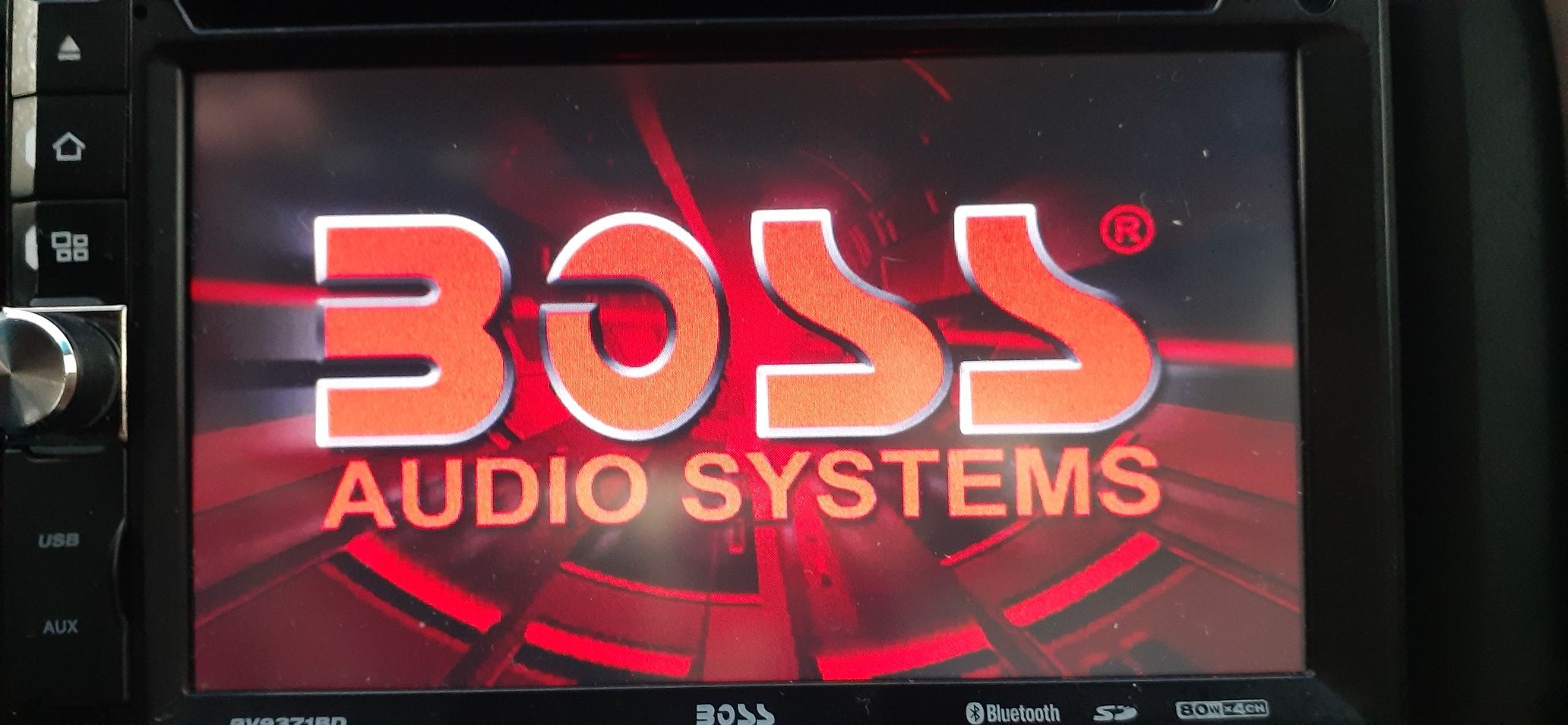 BOSS STEREO BLUETOOTH