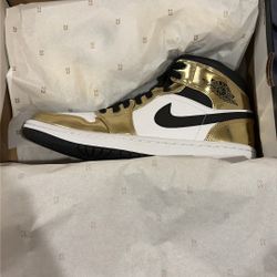 Air Jordan 1 Mid Se
