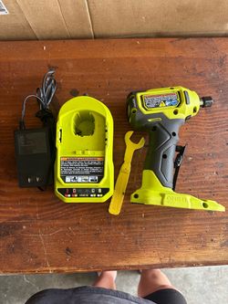Grinder/ cut off tool