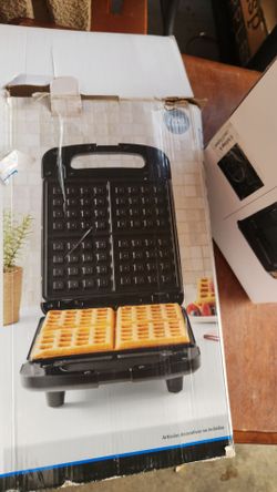 Mainstays 4-Slice Waffle Maker(se hable español)