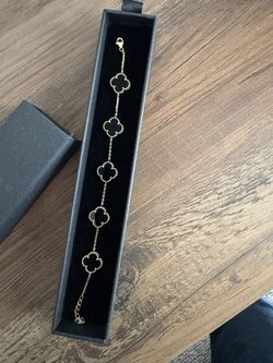 14k Van Cleef Bracelet
