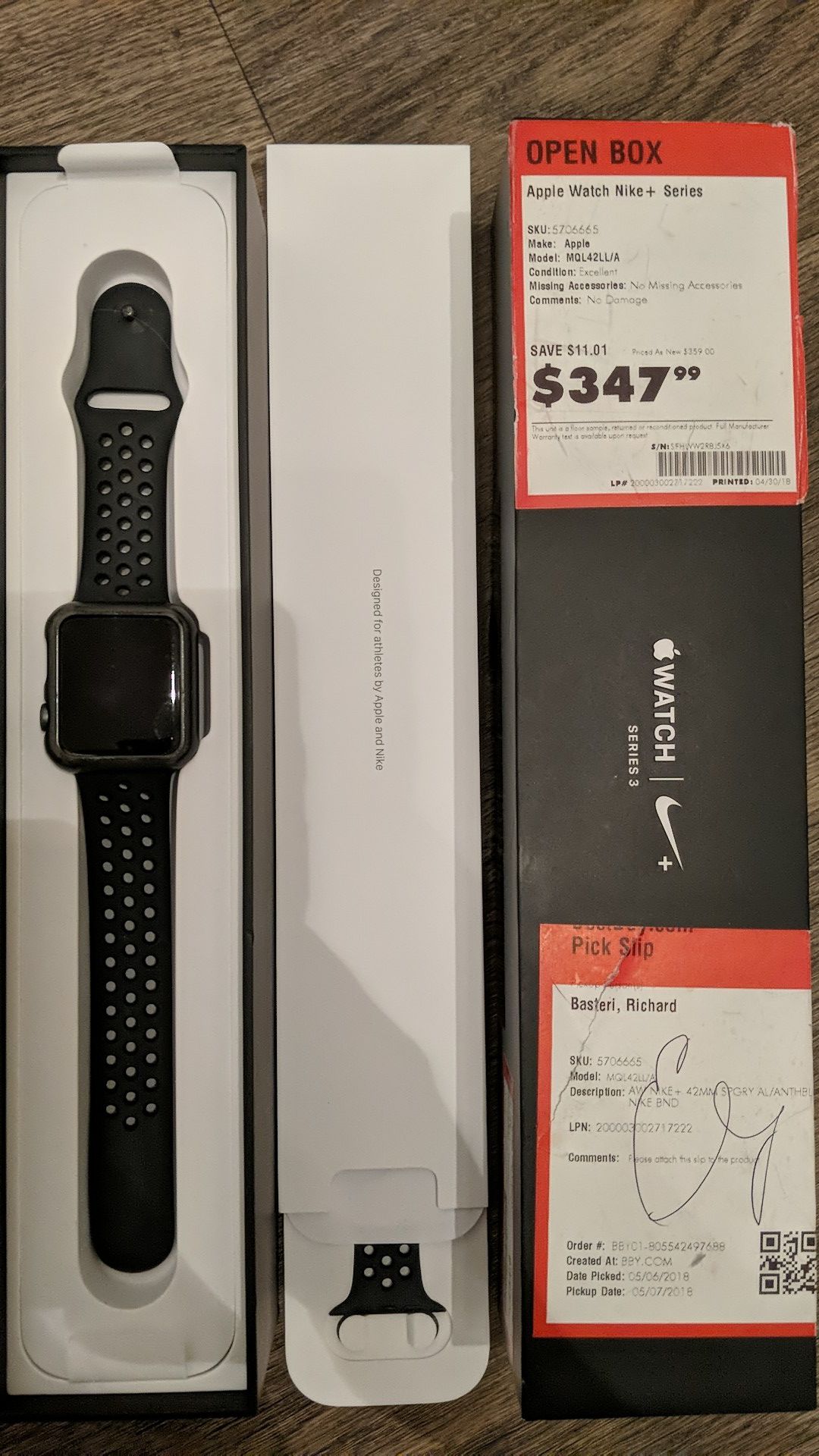 Apple watch Nike and Series 3