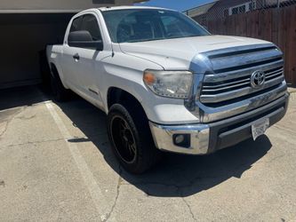 2016 Toyota Tundra SRS 4x4