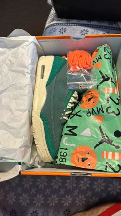 Jordan 3 Retro SP Nina Chanel Abney