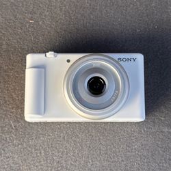 Sony ZV-1F Vlogging camera Excellent condition white