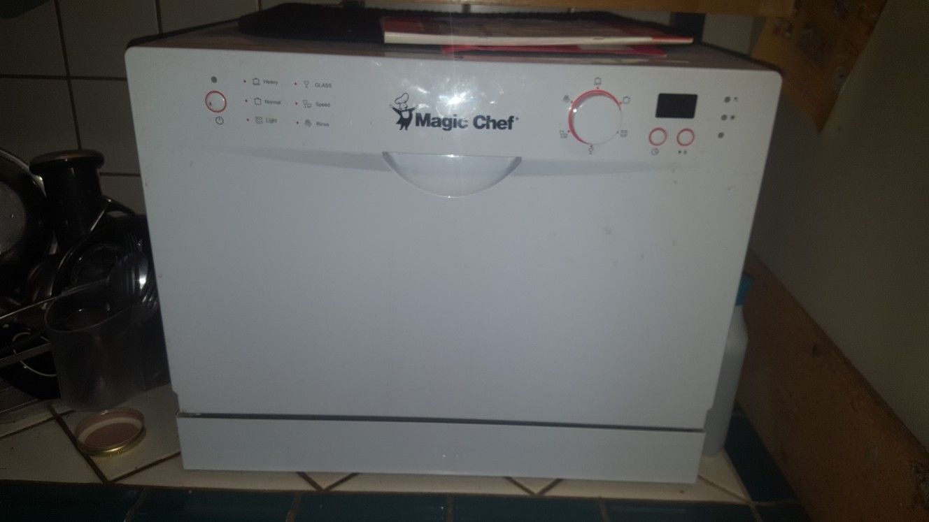 Magic Chef countertop dishwasher