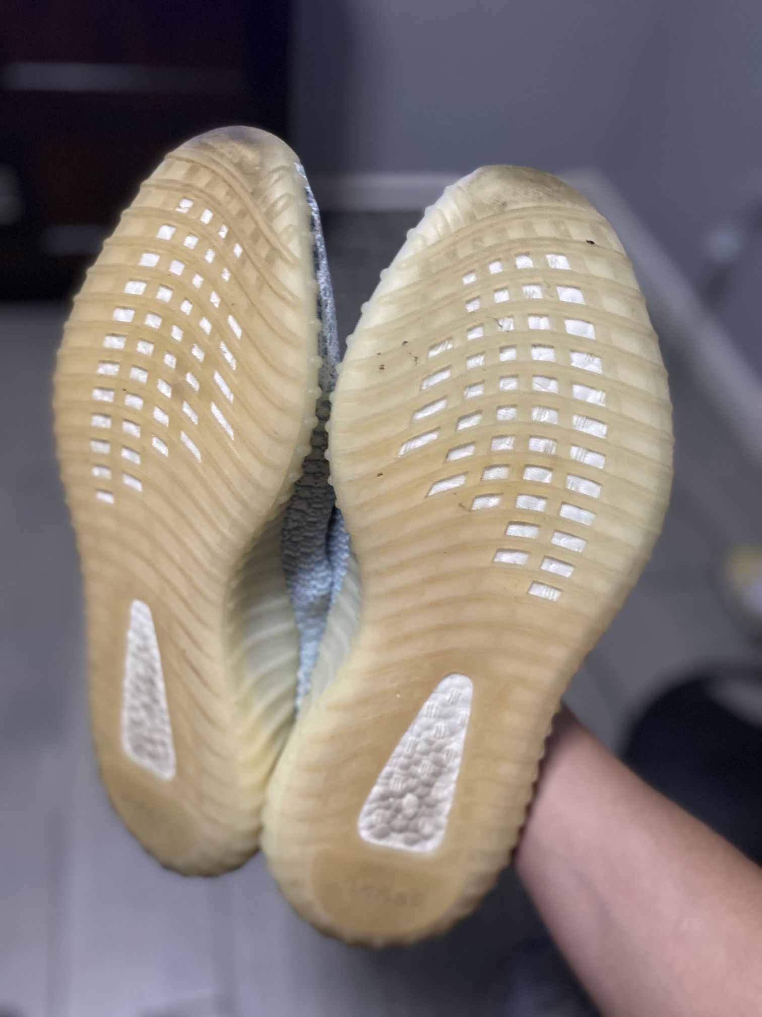 Yeezy Boost 350 Cloud White