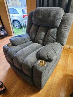 New Power lift chair + recliner USBs
