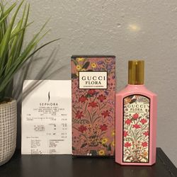 Gucci Flora Women’s Perfume 