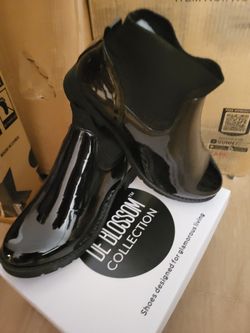 2 Pair nice anckle boots brand new.. 👢  