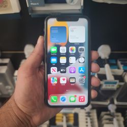 Apple iPhone 11 256GB in Black (Factory Unlocked/Desbloquiado)