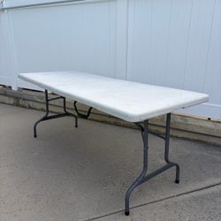 6-Foot Plastic Folding Table