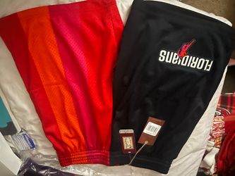 Miami heat men’s large shorts