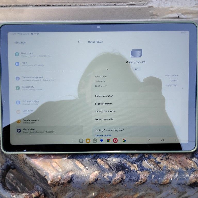 Samsung Galaxy A9+ Tablet SM-X210