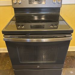 GE Electric Stove