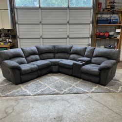 Reclining Sectional Couch with Cup Holders – FREE DELIVERY 