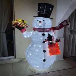 5 FT Outdoor Snow Man Decoration 
