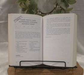 METAL COOKBOOK RACK