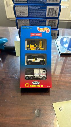 Hot Wheels 3 Car Pack